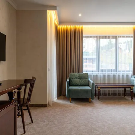 Marion Spa: Mountain View Retreat With Wellness Facilities 4*