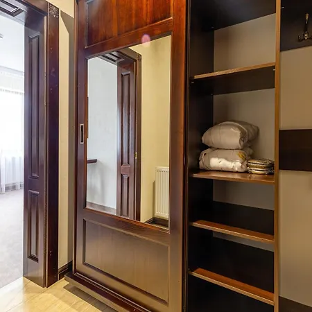 Marion & - Renovation - Rooms, Area, Swimming Pool, Reception, Restaurant, Lounge Bar, Hookah Bar, Children's Room, Parking, And Breakfast Included In The Price Hotel Bukovel