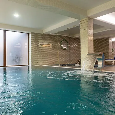 Marion Spa: Mountain View Retreat With Wellness Facilities Hotel Bukovel
