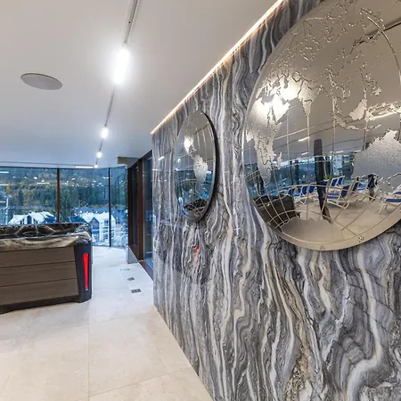 Marion Spa: Mountain View Retreat With Wellness Facilities