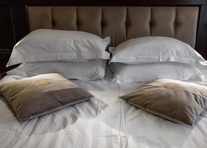 Marion & - Renovation - Rooms, Area, Swimming Pool, Reception, Restaurant, Lounge Bar, Hookah Bar, Children's Room, Parking, And Breakfast Included In The Price מלון בוקובל