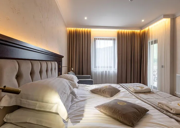 Marion & - Renovation - Rooms, Area, Swimming Pool, Reception, Restaurant, Lounge Bar, Hookah Bar, Children's Room, Parking, And Breakfast Included In The Price 布克维