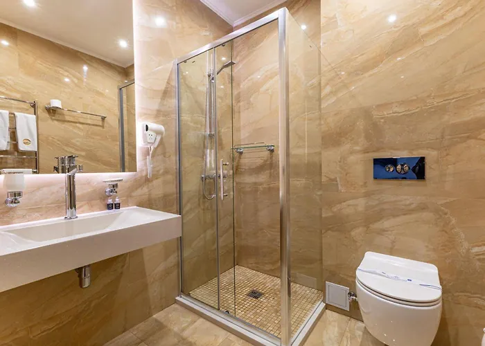 Marion & - Renovation - Rooms, Area, Swimming Pool, Reception, Restaurant, Lounge Bar, Hookah Bar, Children's Room, Parking, And Breakfast Included In The Price 4* 布克维