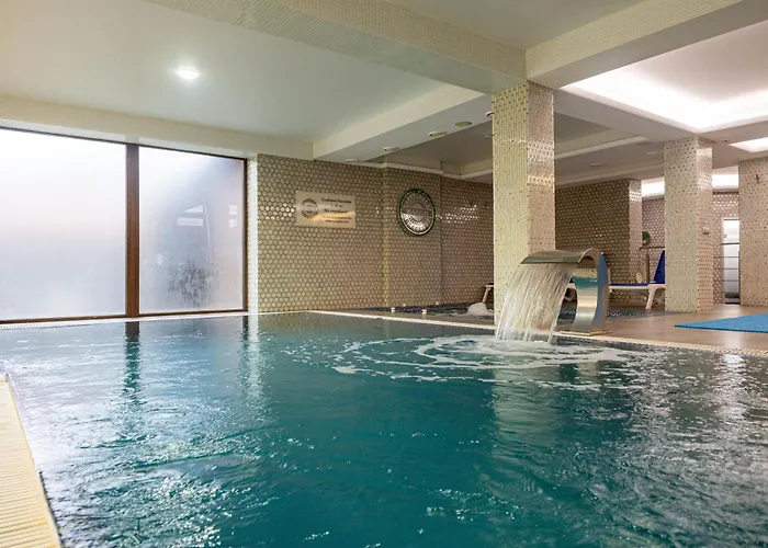 Marion & - Renovation - Rooms, Area, Swimming Pool, Reception, Restaurant, Lounge Bar, Hookah Bar, Children's Room, Parking, And Breakfast Included In The Price מלון בוקובל