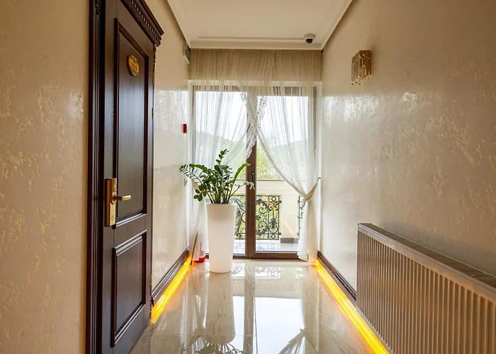 Marion & - Renovation - Rooms, Area, Swimming Pool, Reception, Restaurant, Lounge Bar, Hookah Bar, Children's Room, Parking, And Breakfast Included In The Price 酒店