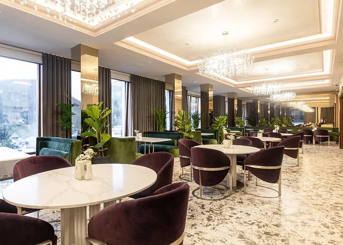 Marion & - Renovation - Rooms, Area, Swimming Pool, Reception, Restaurant, Lounge Bar, Hookah Bar, Children's Room, Parking, And Breakfast Included In The Price 布克维