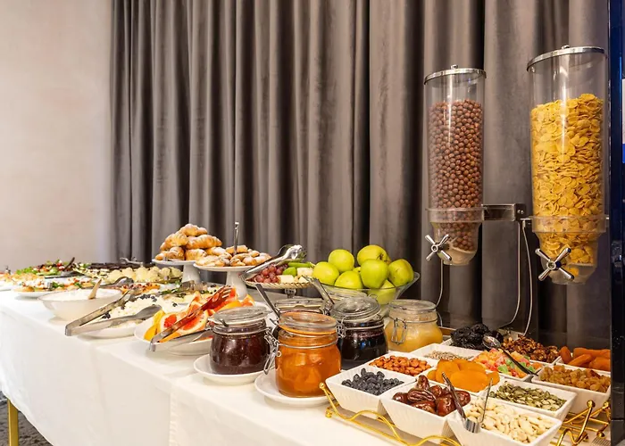 Marion & - Renovation - Rooms, Area, Swimming Pool, Reception, Restaurant, Lounge Bar, Hookah Bar, Children's Room, Parking, And Breakfast Included In The Price 酒店