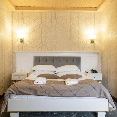 Marion & - Renovation - Rooms, Area, Swimming Pool, Reception, Restaurant, Lounge Bar, Hookah Bar, Children's Room, Parking, And Breakfast Included In The Price Μπούκοβελ