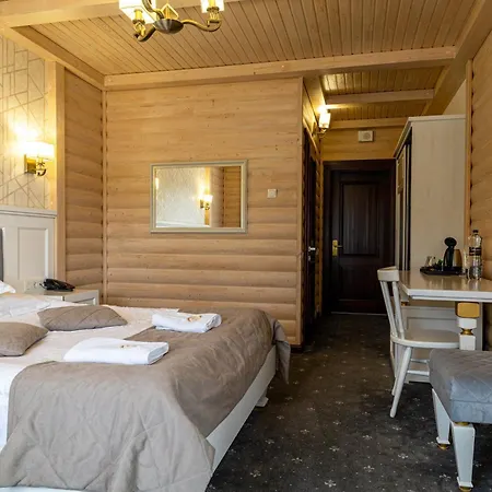 Marion & - Renovation - Rooms, Area, Swimming Pool, Reception, Restaurant, Lounge Bar, Hookah Bar, Children's Room, Parking, And Breakfast Included In The Price 4* Μπούκοβελ